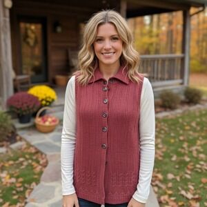 Woolrich Vest Womens Size Large Red Lambs Wool Knit Button Up Sleeveless‎ Preppy